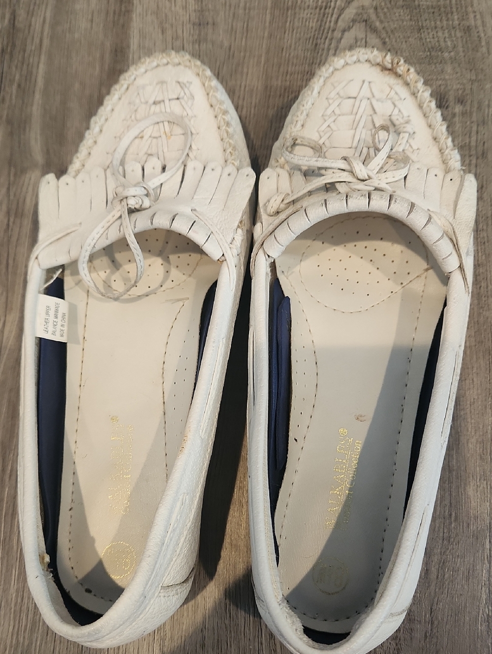 Women’s Cream Fringe Bow Moccasin Slip-Ons
